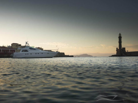 Ferretti Altura 50F (фото 1)